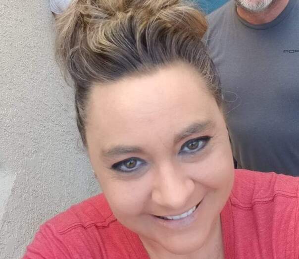 Photo of Deanna Sutherland.