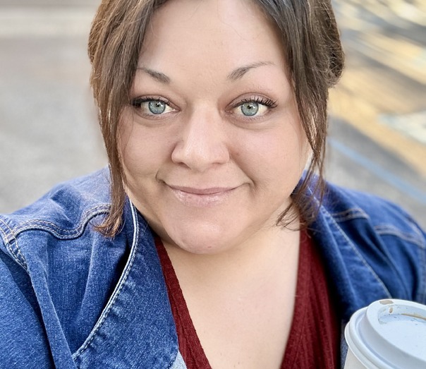 Photo of Lacie Thacker.